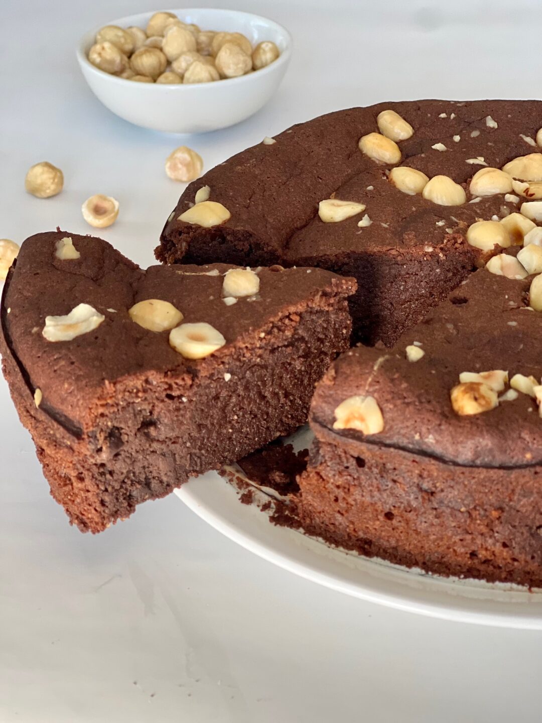 עוגת שוקולד לפסח נימוחה ועסיסית ללא קמח - מתוק בריא