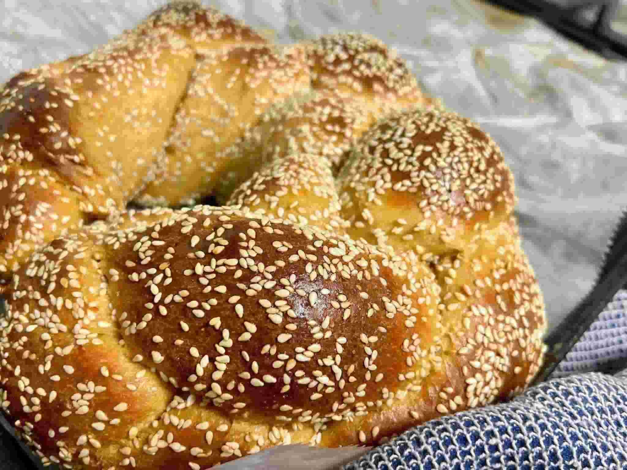 חלה ללא קמח מעלפת דלת פחמימה במרקם חלה רגילה - מתוק בריא